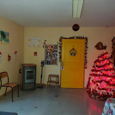 Hotel apartamentowy Le Chti Paradis